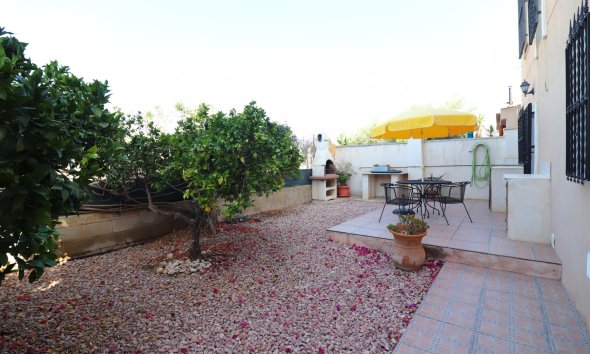 Resale - Farm Estate / Country Property - Albatera - Albatera - Country