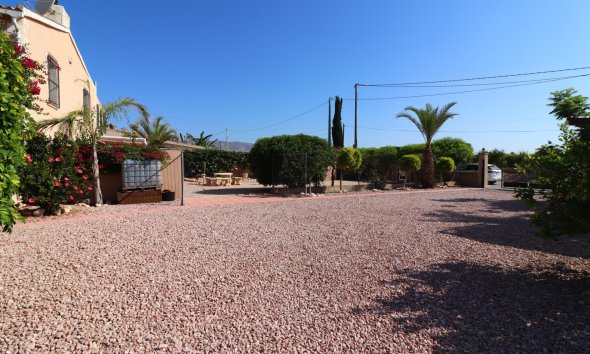 Resale - Farm Estate / Country Property - Albatera - Albatera - Country