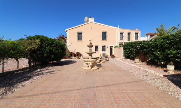 Resale - Farm Estate / Country Property - Albatera - Albatera - Country