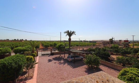 Resale - Farm Estate / Country Property - Albatera - Albatera - Country