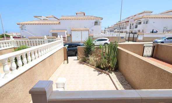 Resale - Duplex / Two-storey apartment - Orihuela Costa - La Ciñuelica