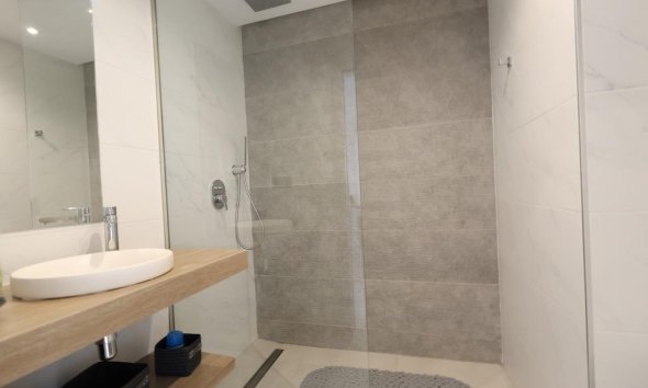 Resale - Bungalow - Guardamar del Segura - El Raso