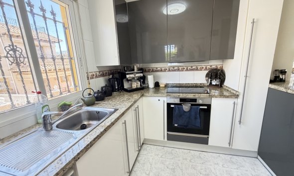 Resale - Villa - Orihuela Costa - Villamartín