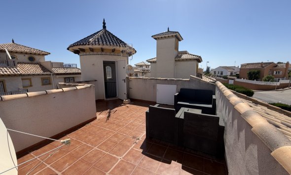 Resale - Villa - Orihuela Costa - Villamartín