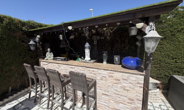 Resale - Villa - Orihuela Costa - Villamartín