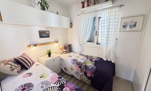 Resale - Apartment - Orihuela Costa - Cabo Roig