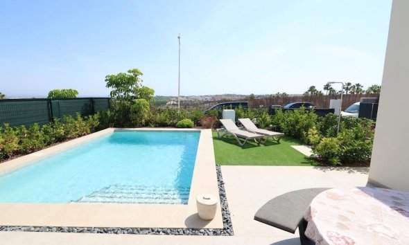 Resale - Villa - Algorfa - Comunidad Valenciana