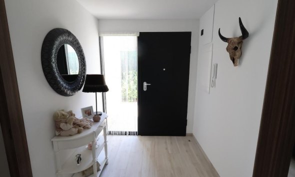 Resale - Villa - Algorfa - Comunidad Valenciana
