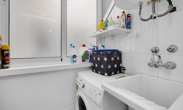 Resale - Apartment - Orihuela Costa - La Zenia