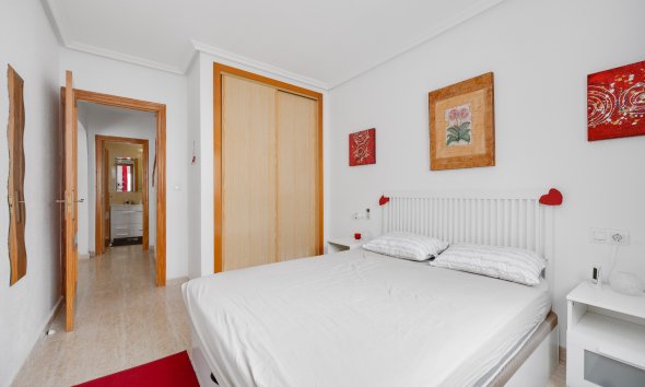 Resale - Apartment - Orihuela Costa - La Zenia