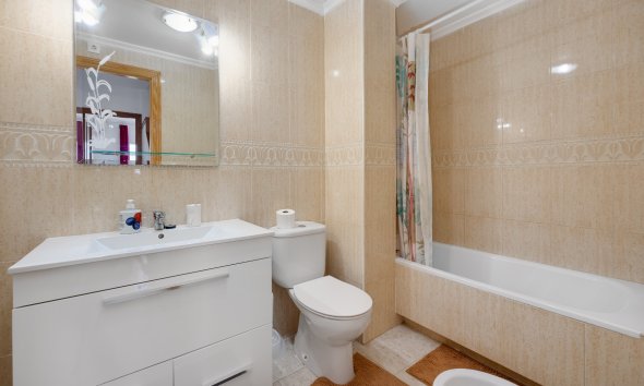 Resale - Apartment - Orihuela Costa - La Zenia