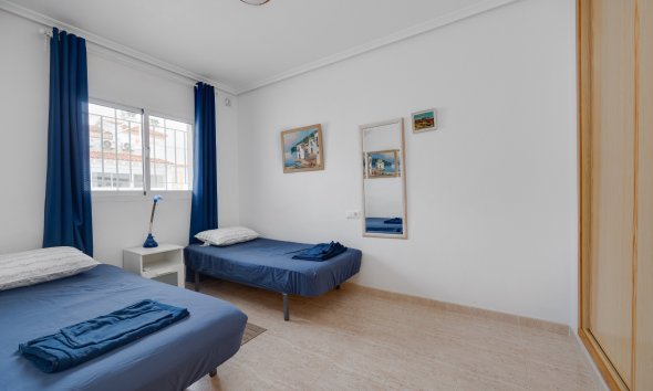 Resale - Apartment - Orihuela Costa - La Zenia