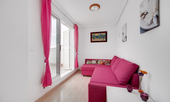 Resale - Apartment - Orihuela Costa - La Zenia
