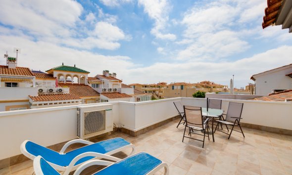 Resale - Apartment - Orihuela Costa - La Zenia