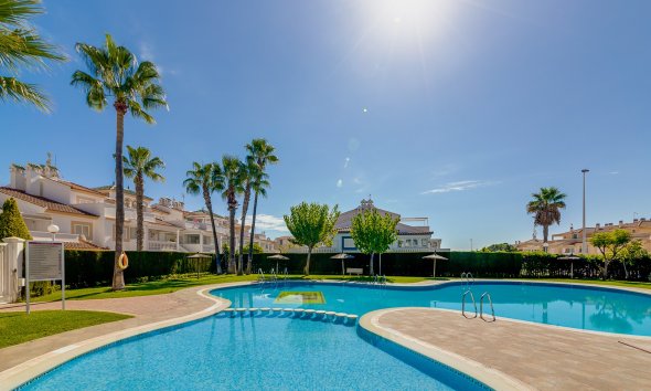 Resale - Apartment - Orihuela Costa - La Zenia
