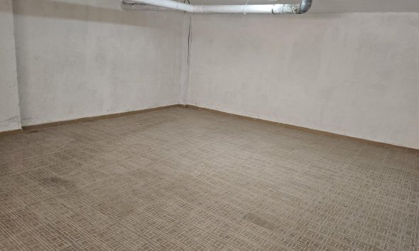 Resale - Parking - Torrevieja - Playa del Cura