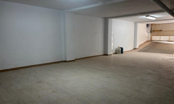 Resale - Parking - Torrevieja - Playa del Cura