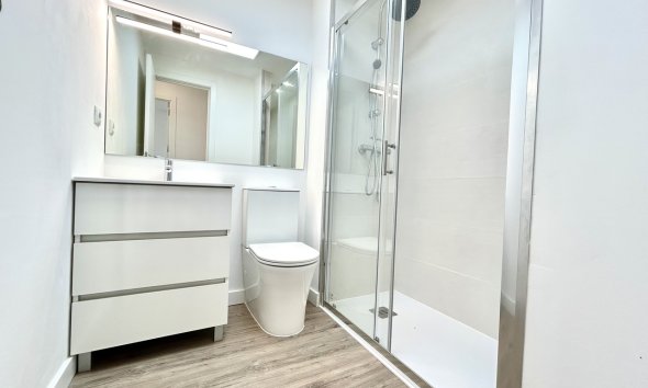 Resale - Apartment - Orihuela Costa - Villamartín