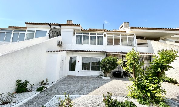 Resale - Apartment - Orihuela Costa - Villamartín