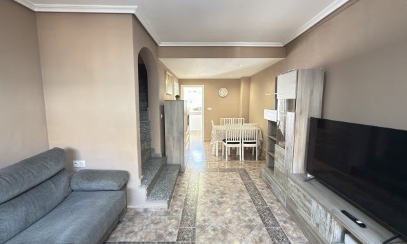 Resale - Terraced house / Townhouse - Orihuela Costa - La Zenia