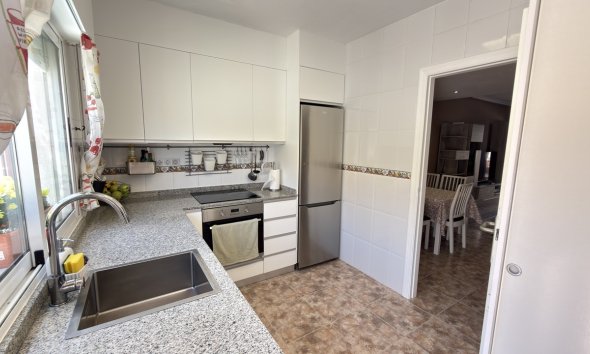 Resale - Terraced house / Townhouse - Orihuela Costa - La Zenia