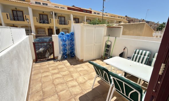 Resale - Terraced house / Townhouse - Orihuela Costa - La Zenia
