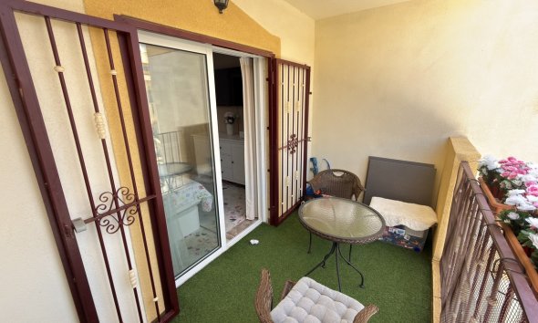 Resale - Terraced house / Townhouse - Orihuela Costa - La Zenia