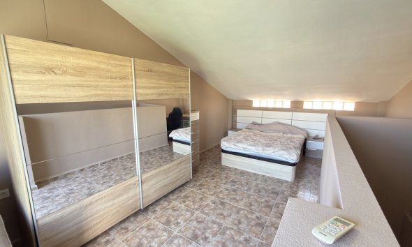 Resale - Terraced house / Townhouse - Orihuela Costa - La Zenia
