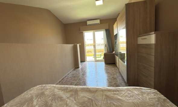 Resale - Terraced house / Townhouse - Orihuela Costa - La Zenia