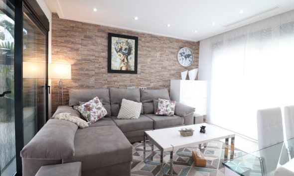 Resale - Villa - Benijofar