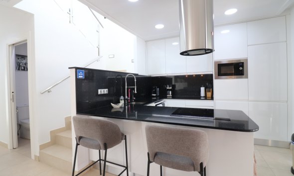 Resale - Villa - Benijofar