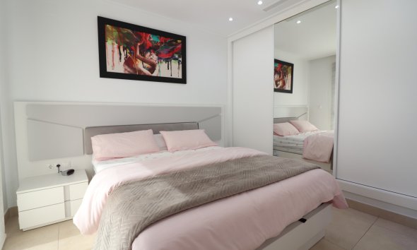 Resale - Villa - Benijofar
