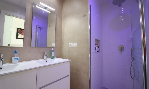 Resale - Villa - Benijofar