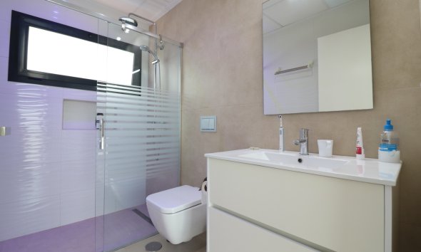 Resale - Villa - Benijofar