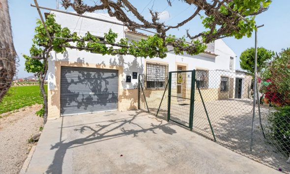 Resale - Farm Estate / Country Property - Orihuela - Desamparados-Hurchillo-Torremendo