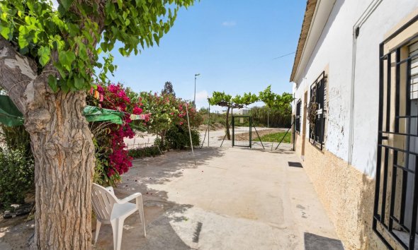 Resale - Farm Estate / Country Property - Orihuela - Desamparados-Hurchillo-Torremendo