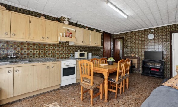 Resale - Farm Estate / Country Property - Orihuela - Desamparados-Hurchillo-Torremendo