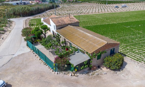 Resale - Farm Estate / Country Property - Orihuela - Desamparados-Hurchillo-Torremendo