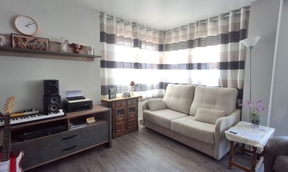 Resale - Apartment - Torrevieja - Playa de El Cura