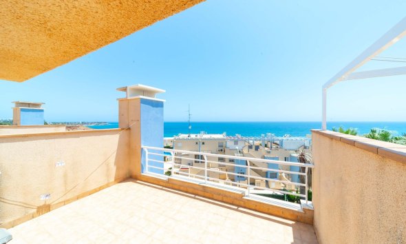 Resale - Terraced house / Townhouse - Orihuela Costa - Campoamor