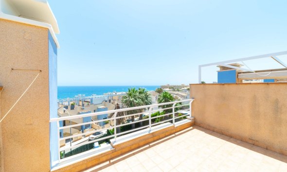 Resale - Terraced house / Townhouse - Orihuela Costa - Campoamor