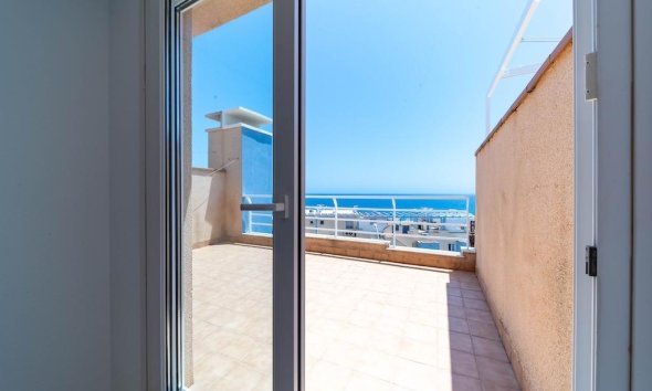 Resale - Terraced house / Townhouse - Orihuela Costa - Campoamor