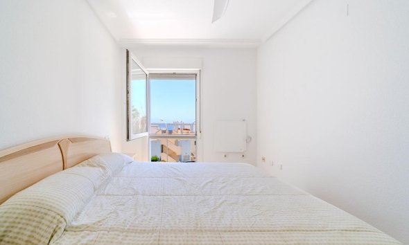 Resale - Terraced house / Townhouse - Orihuela Costa - Campoamor