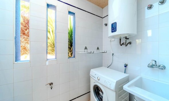 Resale - Terraced house / Townhouse - Orihuela Costa - Campoamor