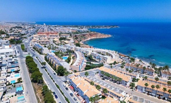 Resale - Terraced house / Townhouse - Orihuela Costa - Campoamor
