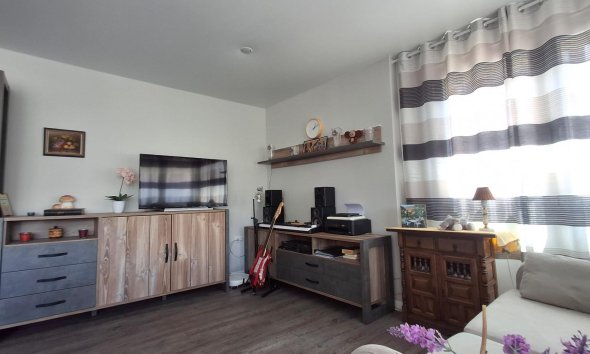 Resale - Apartment - Torrevieja - Centro