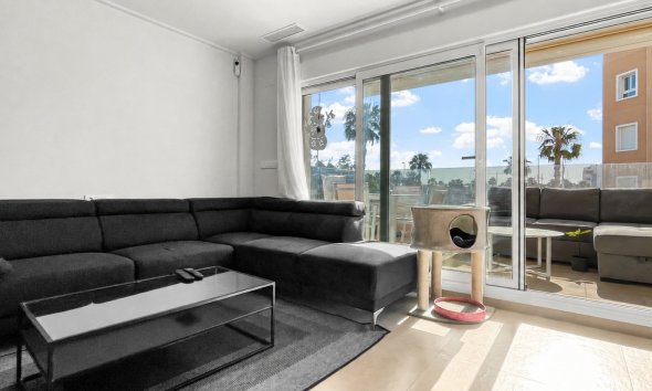 Resale - Apartment - Guardamar del Segura - El Raso
