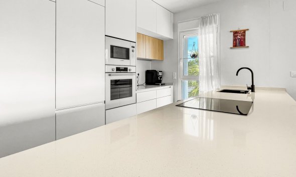 Resale - Apartment - Guardamar del Segura - El Raso