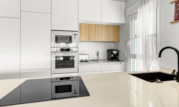 Resale - Apartment - Guardamar del Segura - El Raso