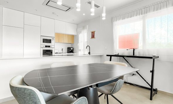 Resale - Apartment - Guardamar del Segura - El Raso